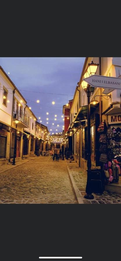 Tradicional Bazaar Home Корча Экстерьер фото