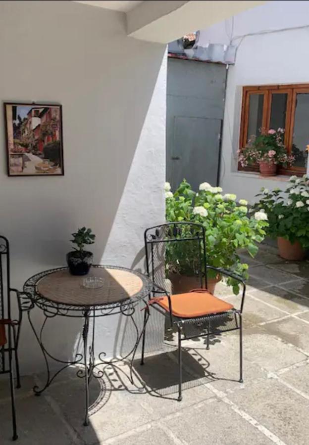 Tradicional Bazaar Home Корча Экстерьер фото